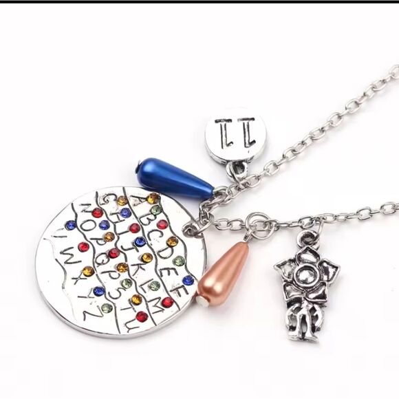 Stranger Things Charm Necklace - Picture 6 of 6